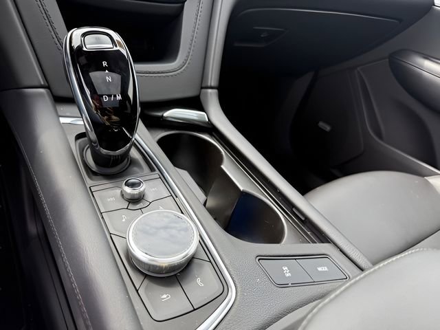 Used 2024 Cadillac XT6 Premium Luxury image 26