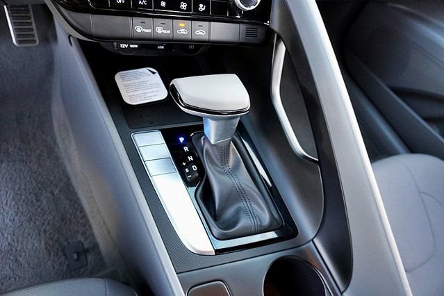Certified 2026 Hyundai Elantra Sport FWD image 28