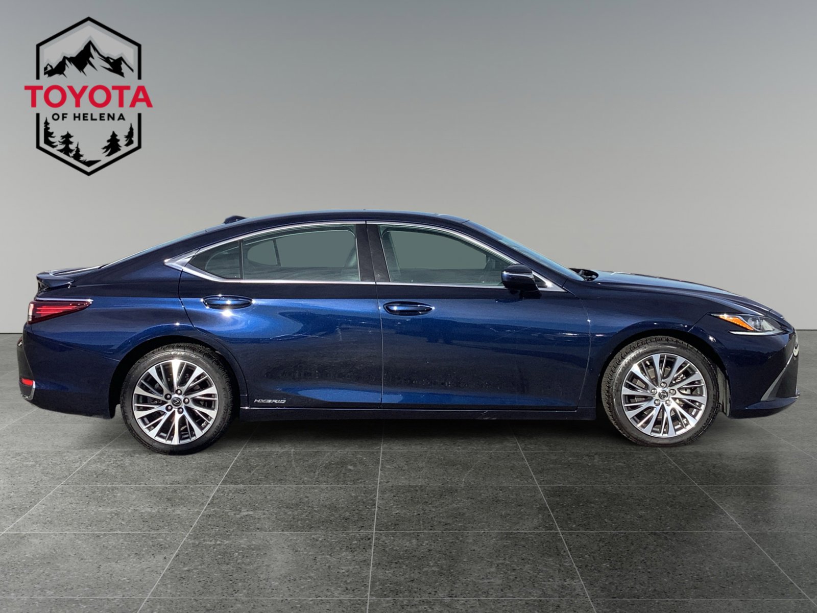 Used 2020 Lexus ES 300h w/ Premium Package image 6