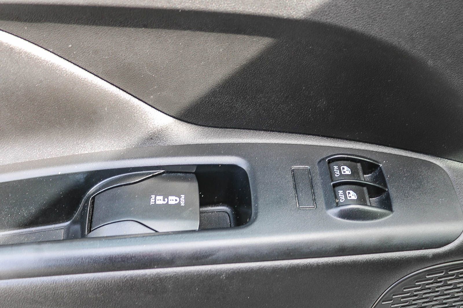 Used 2021 RAM ProMaster City Tradesman image 17