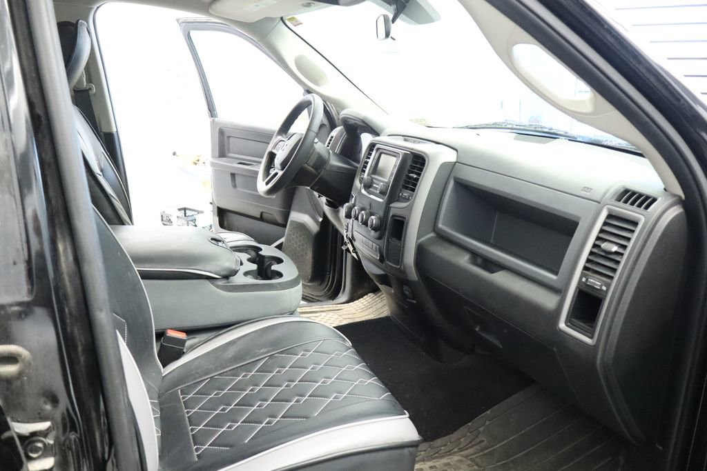 Used 2019 RAM 1500 Express w/ Express Value Package image 23