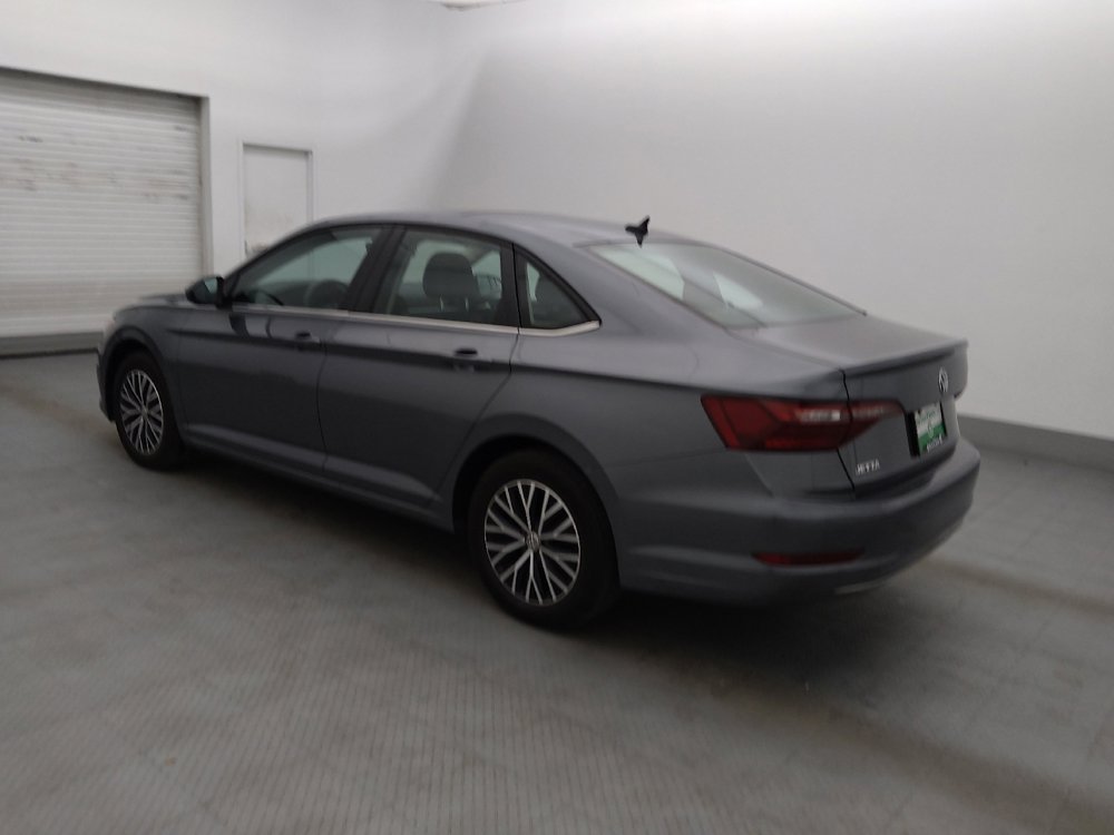 Used 2021 Volkswagen Jetta SE w/ SE Cold Weather Package FWD image 3