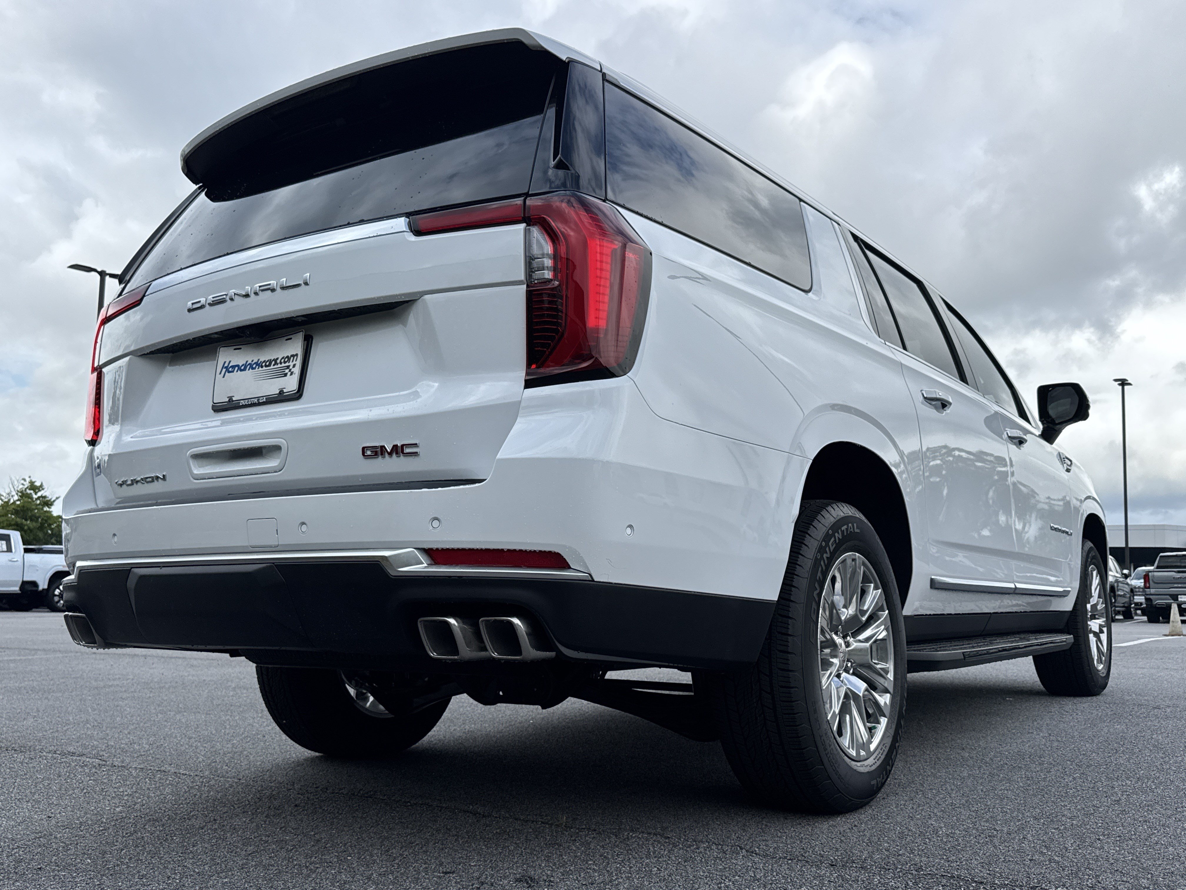 New 2026 GMC Yukon XL Denali AWD/4WD image 10