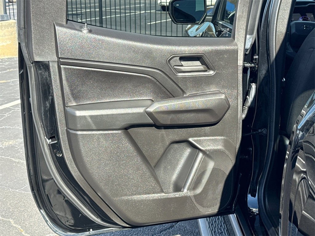 Used 2024 Chevrolet Colorado Trail Boss w/ Technology Package image 22
