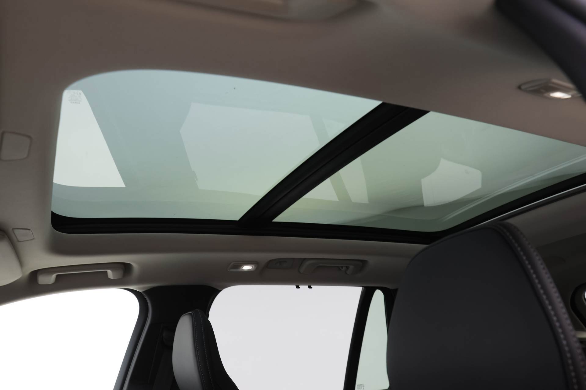 New 2026 Volvo XC90 B6 Ultra w/ Protection Package Premier image 11