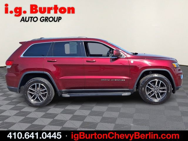 Used 2020 Jeep Grand Cherokee Laredo w/ Quick Order Package 2BN North image 7