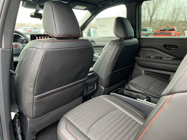New 2026 Nissan Pathfinder Rock Creek image 37