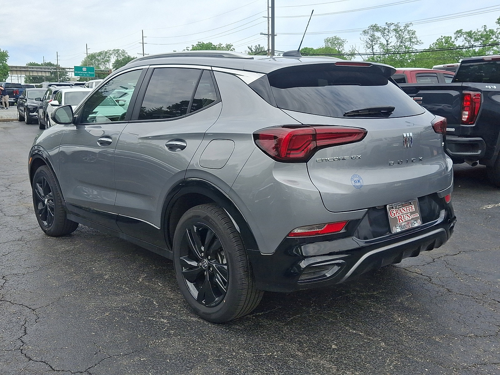 Used 2024 Buick Encore GX Sport Touring w/ Comfort Package FWD image 4