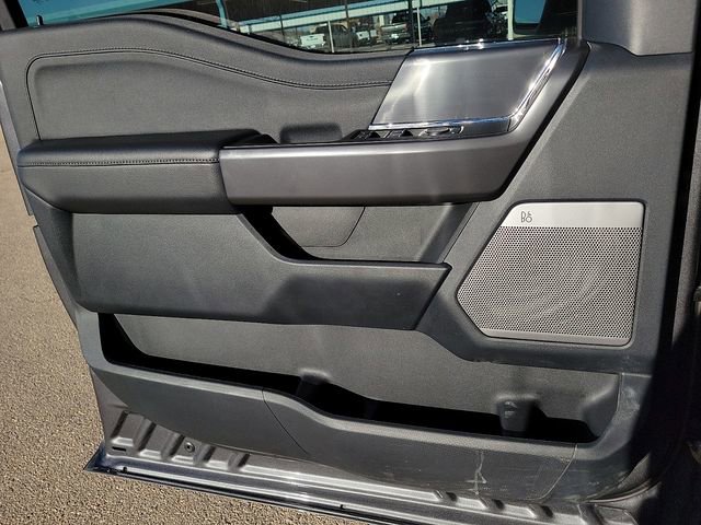 Used 2025 Ford F150 Lariat w/ Equipment Group 501A Mid image 11