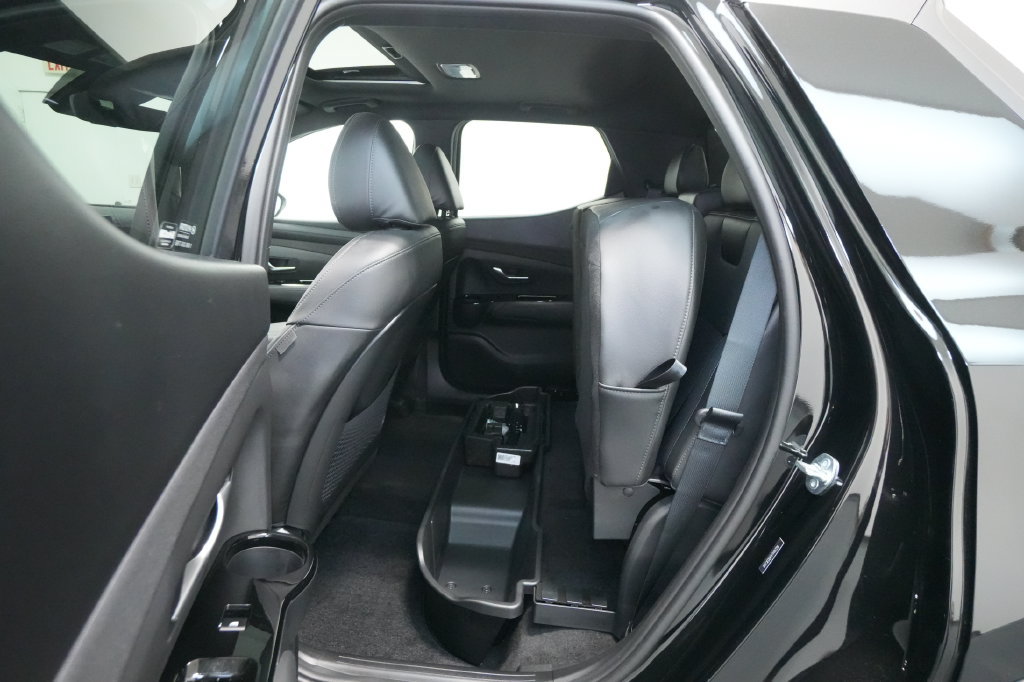 Certified 2026 Hyundai Santa Cruz Limited AWD/4WD image 28
