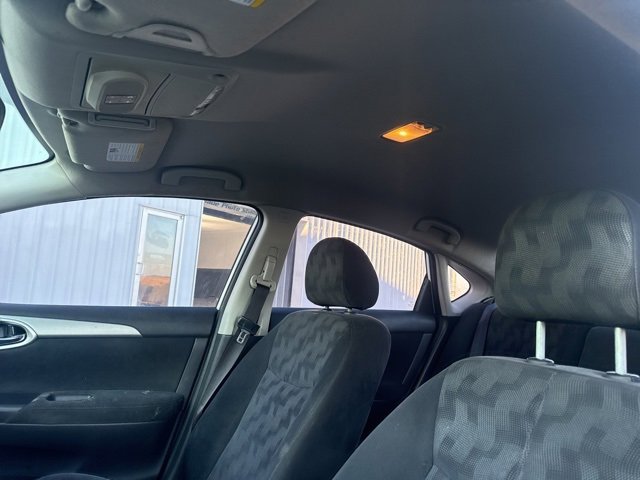 Used 2013 Nissan Sentra SV image 22