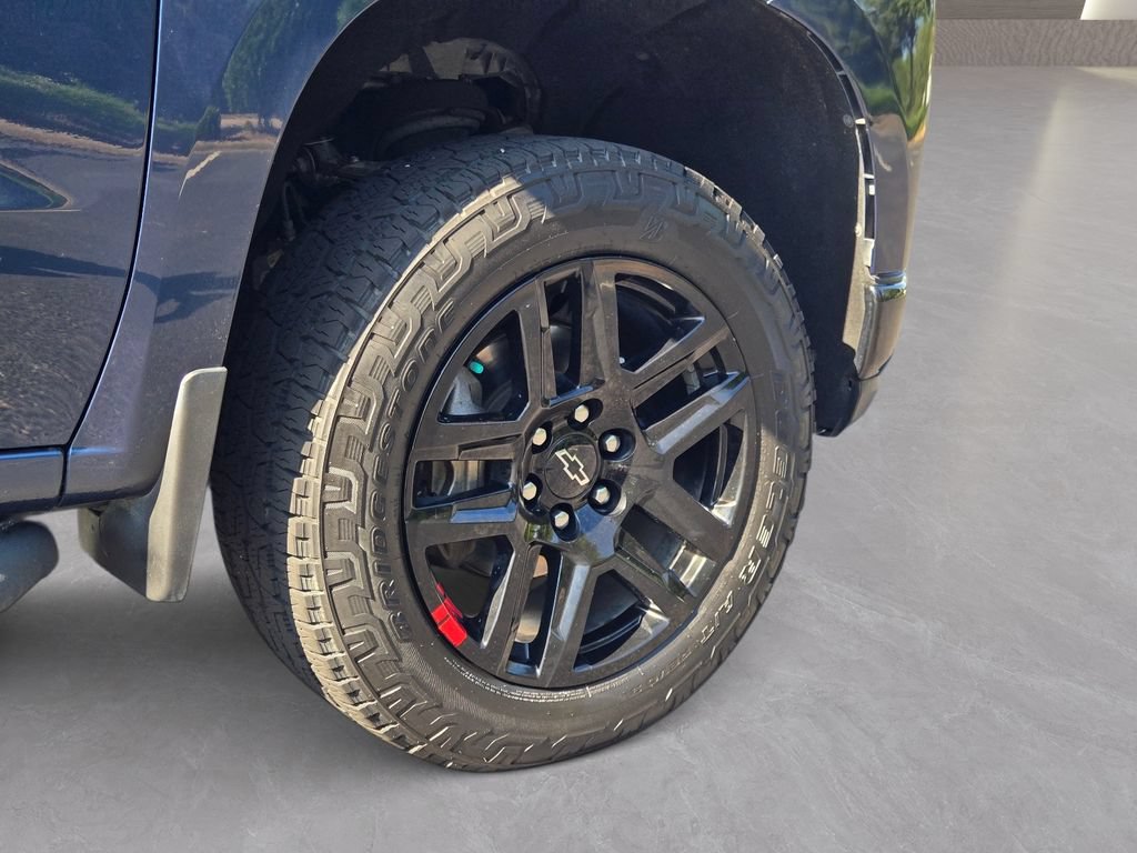 Used 2022 Chevrolet Silverado 1500 LT Trail Boss w/ Convenience Package II AWD/4WD image 10