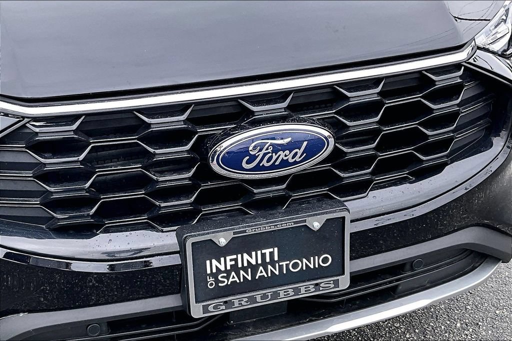Used 2025 Ford Escape ST-Line AWD/4WD image 38