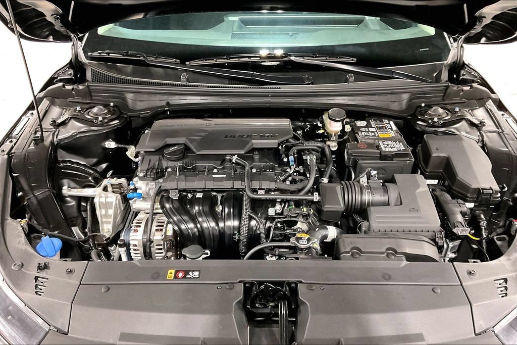New 2026 Kia K4 FWD image 25