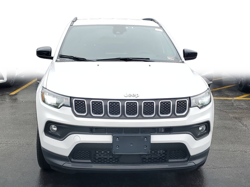 Used 2023 Jeep Compass Latitude video 2