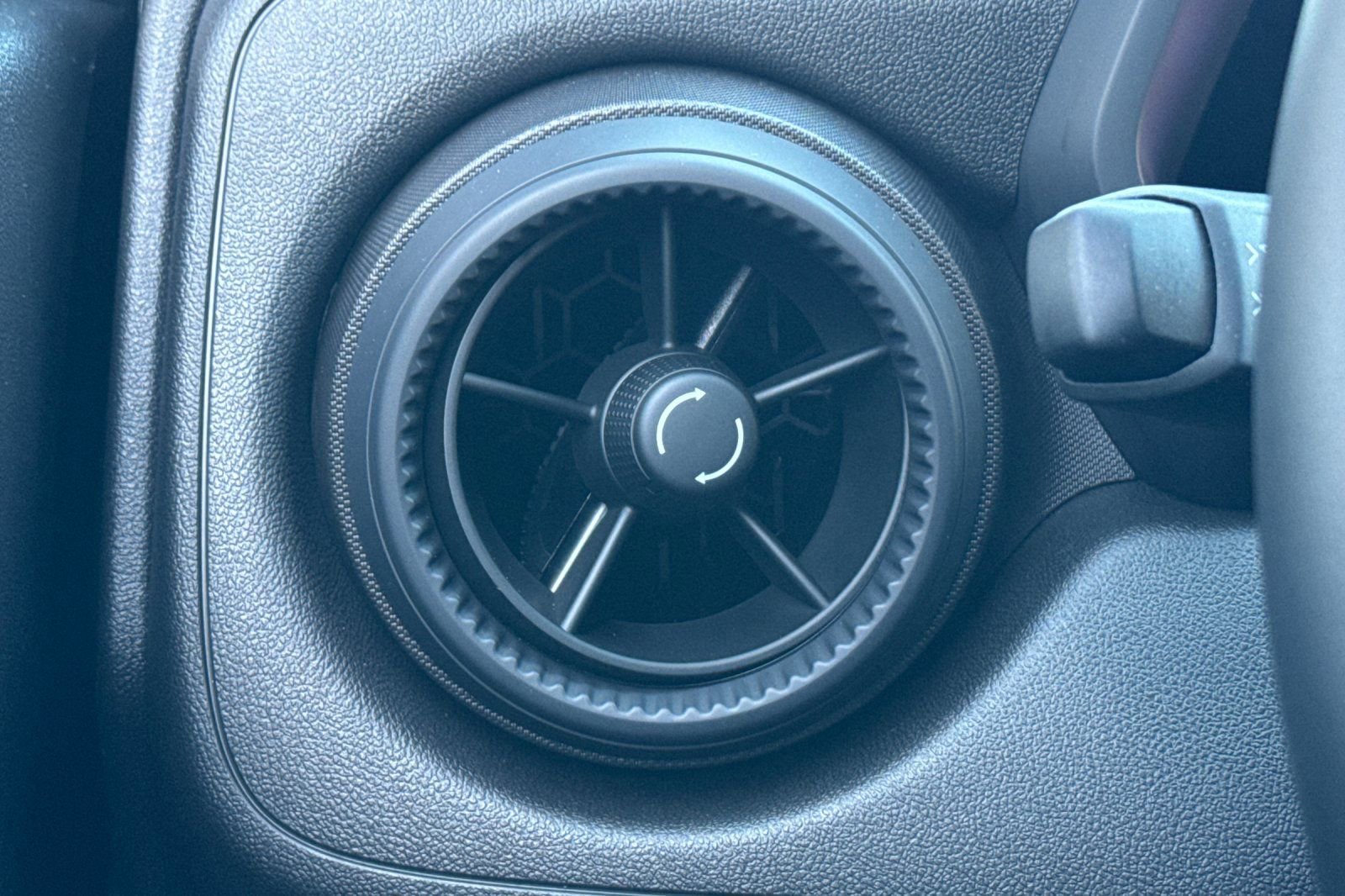 Used 2026 Chevrolet Colorado W/T w/ WT Convenience Package II image 28