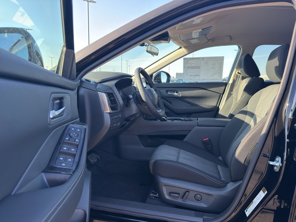 New 2026 Nissan Rogue SV image 11