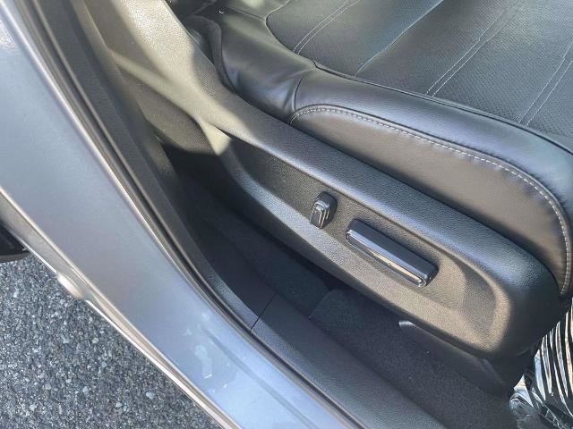 Used 2017 Honda CR-V EX-L image 25