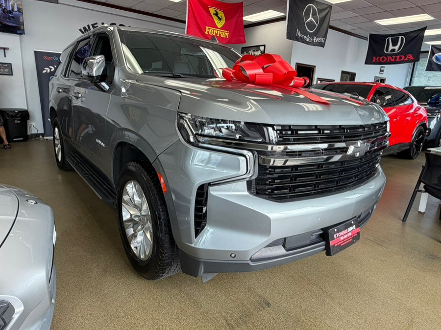 Used 2024 Chevrolet Tahoe Premier AWD/4WD image 2