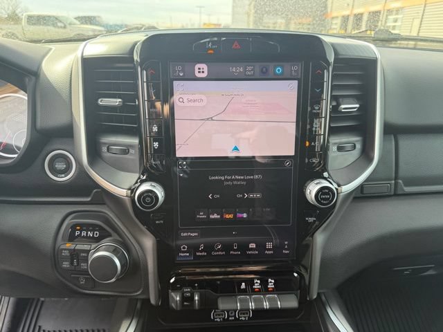 New 2026 RAM 1500 Big Horn AWD/4WD image 18