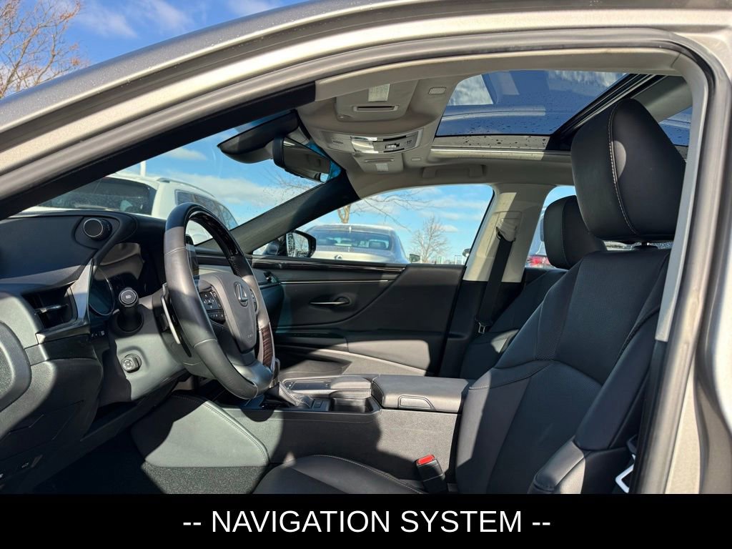 Used 2021 Lexus ES 350 350 w/ Premium Package image 6