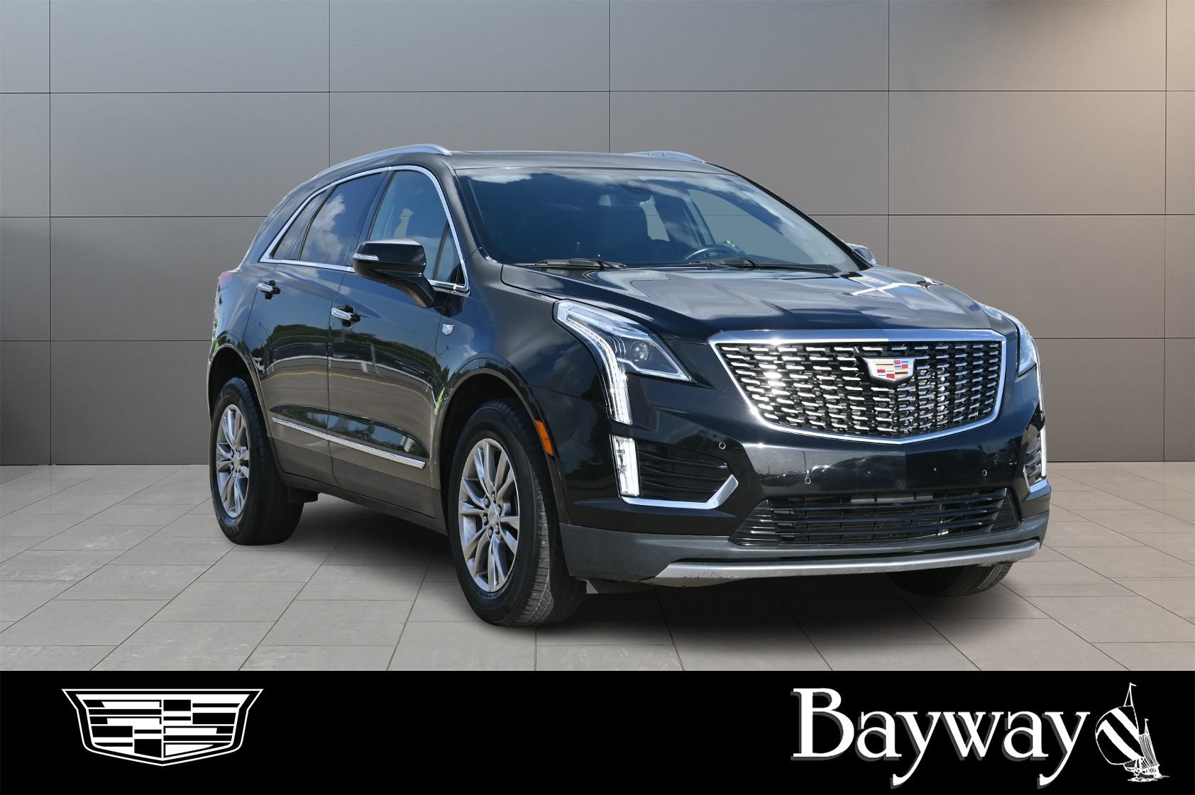 Used 2023 Cadillac XT5 Premium Luxury FWD image 4