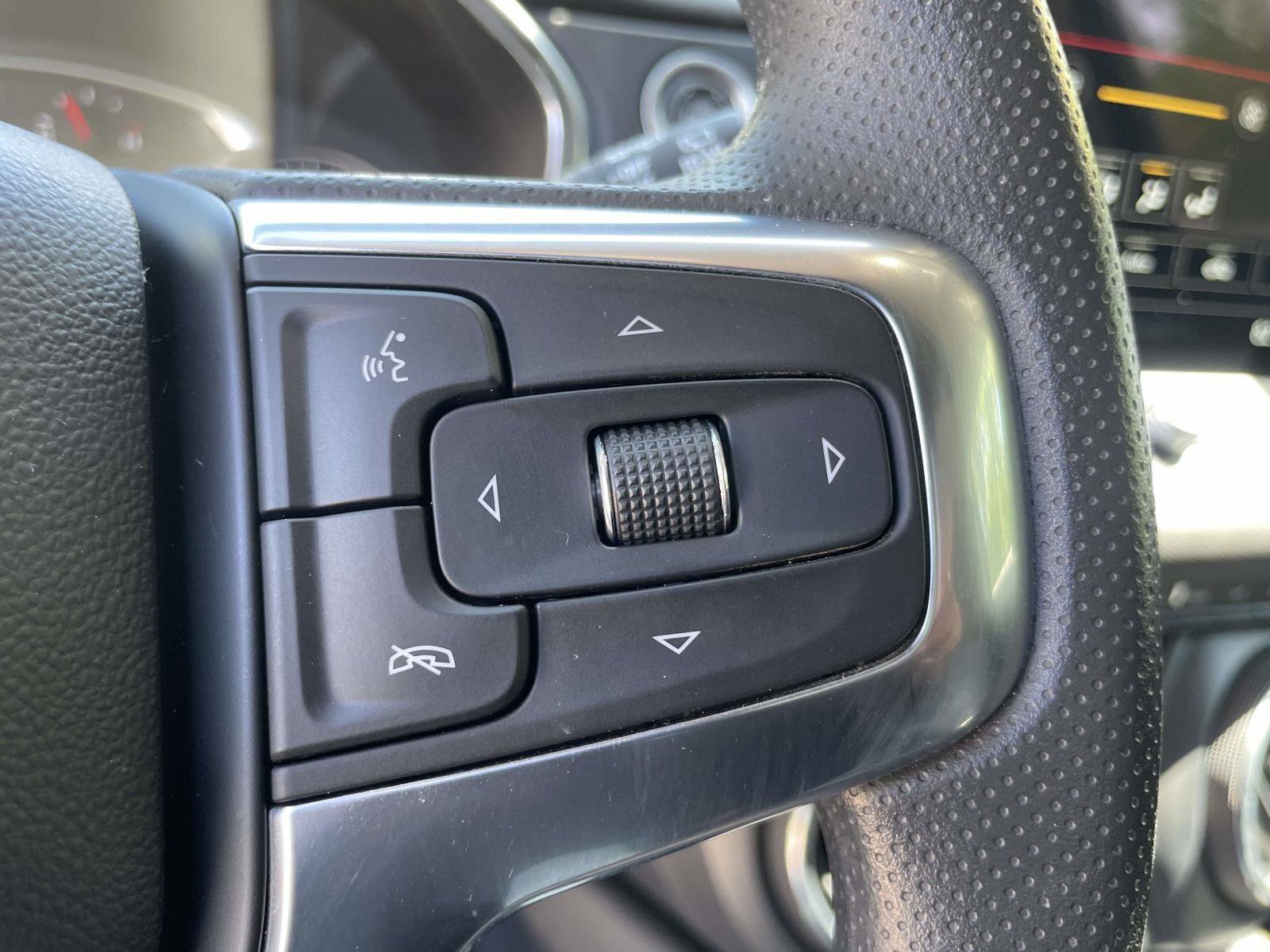 Used 2023 Chevrolet Blazer LT w/ Convenience Package image 8