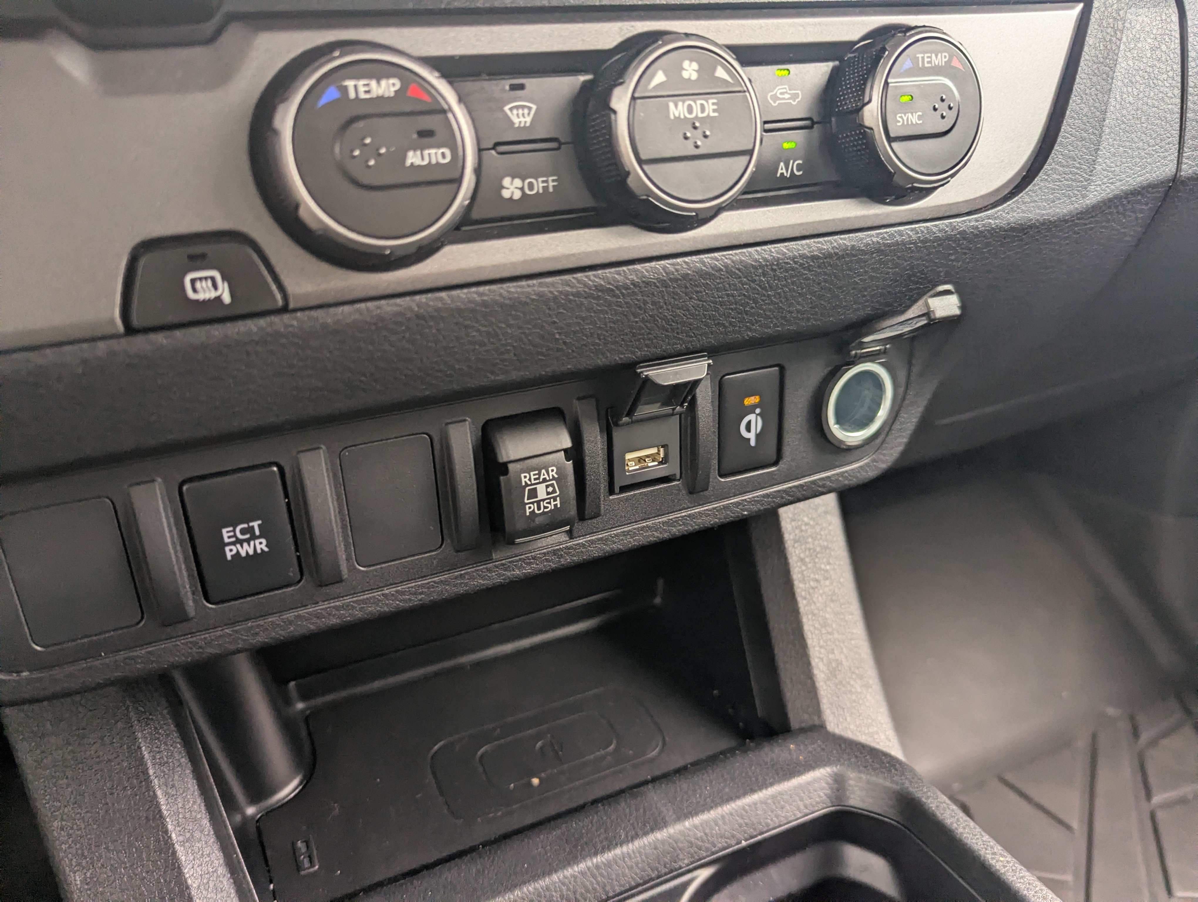 Used 2023 Toyota Tacoma TRD Off-Road RWD image 28