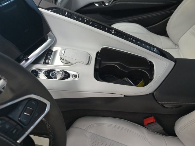 Used 2022 Chevrolet Corvette Stingray Premium Cpe w/ Z51 Performance Package image 19