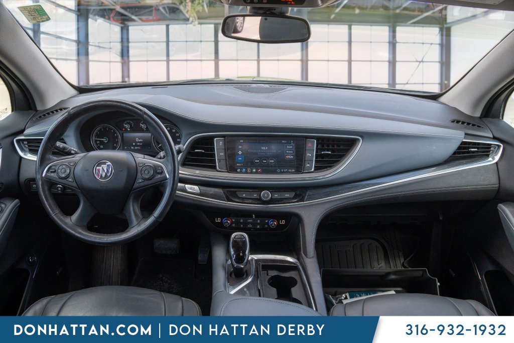 Used 2020 Buick Enclave Premium AWD/4WD image 4
