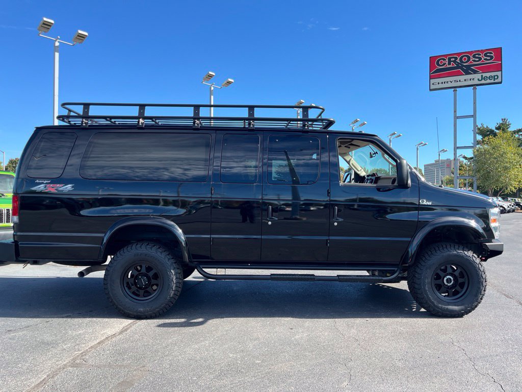 Used 2013 Ford E-350 and Econoline 350 Extended Super Duty w/ Commercial Cargo Van Pkg RWD image 25
