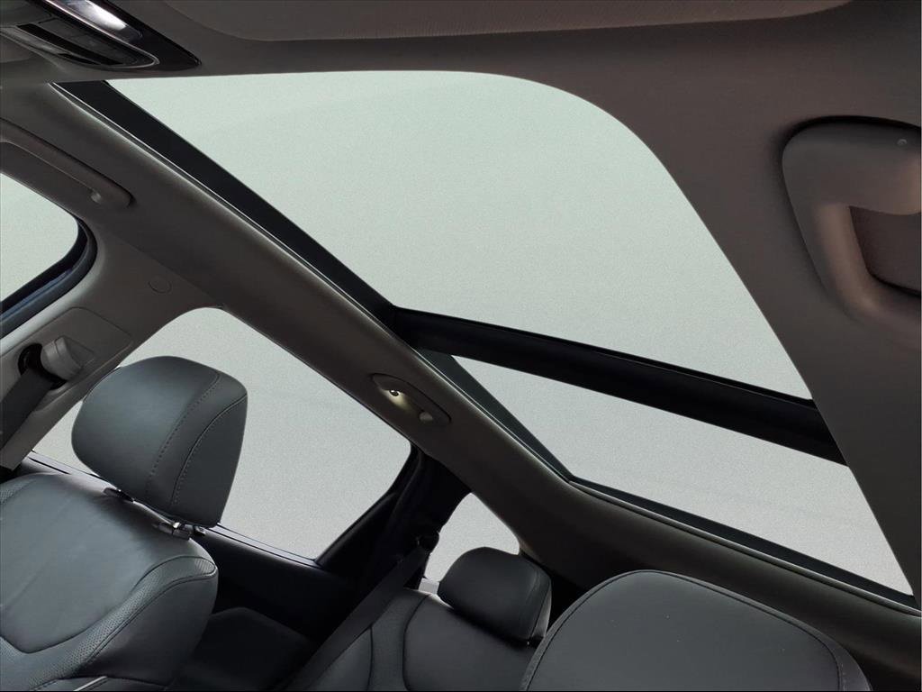 Used 2021 Hyundai Santa Fe SEL w/ Convenience + Premium Package image 13