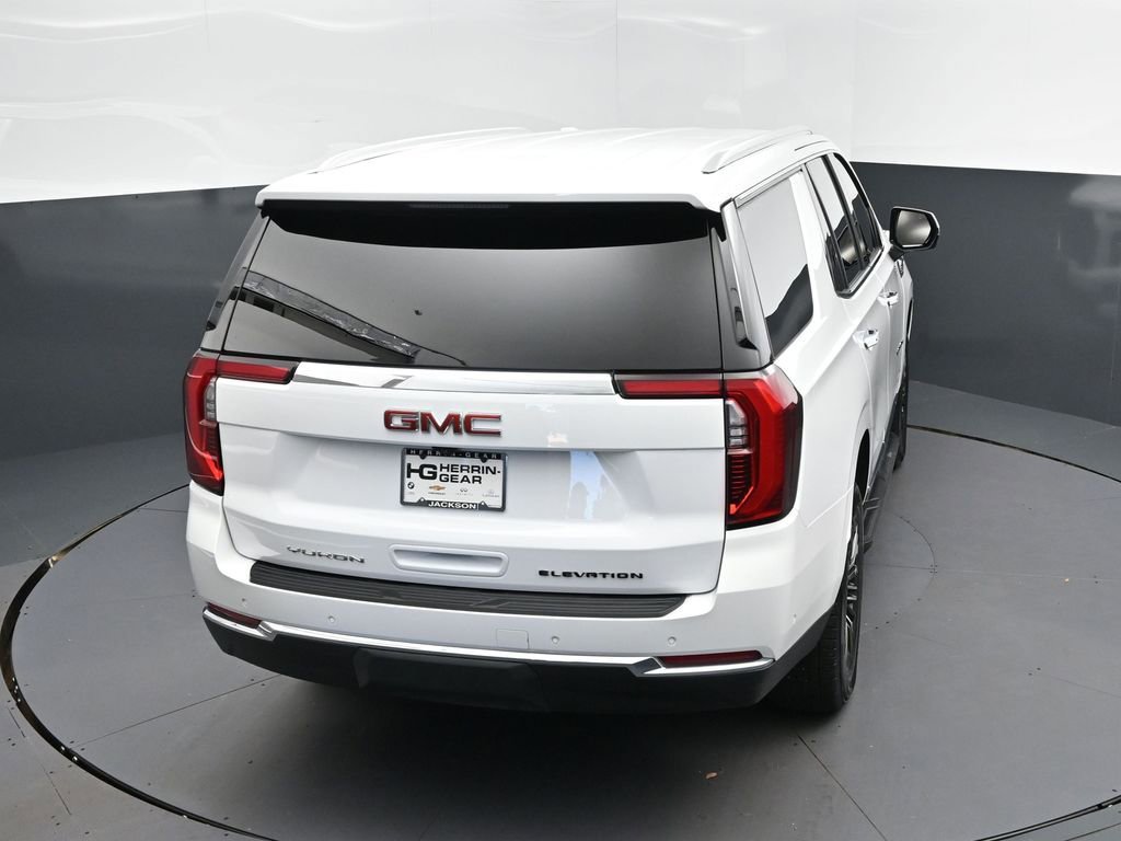 Used 2025 GMC Yukon Elevation w/ LPO, Elevation Black Package AWD/4WD image 36