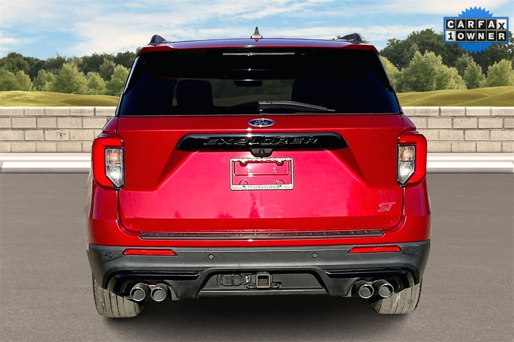 Used 2022 Ford Explorer ST image 4