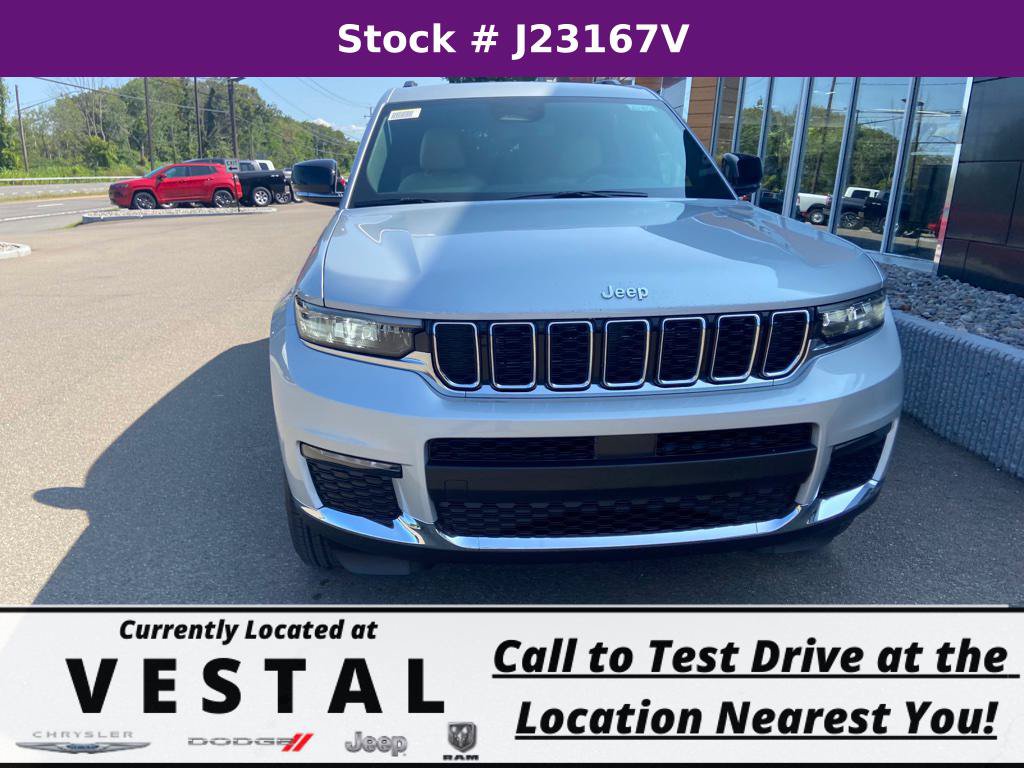 New 2023 Jeep Grand Cherokee L Limited AWD/4WD image 2