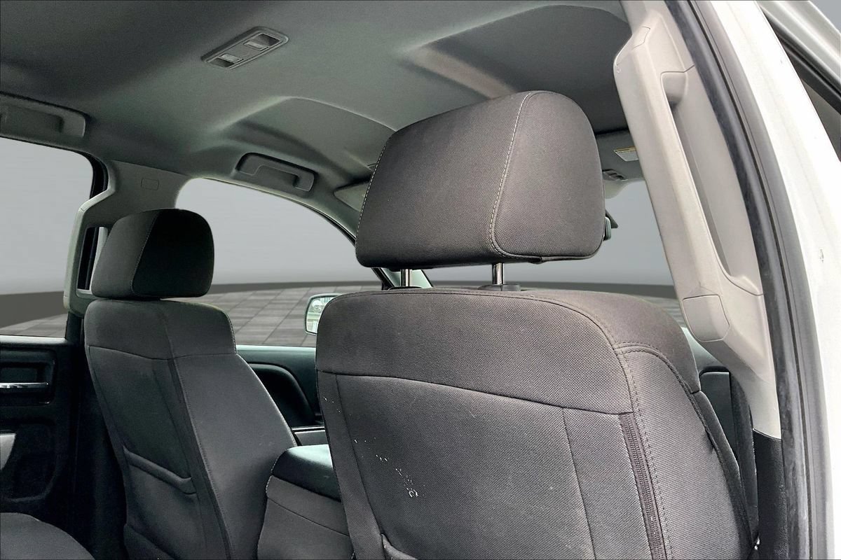 Used 2019 Chevrolet Silverado 1500 LT w/ All Star Edition AWD/4WD image 16
