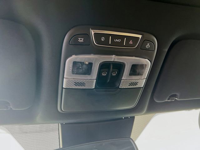 Used 2020 Kia Telluride SX w/ Towing Package FWD image 20