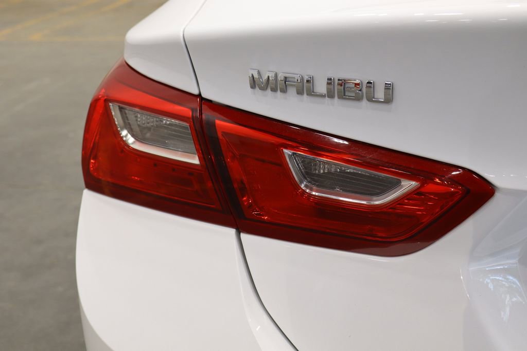 Used 2023 Chevrolet Malibu LT image 44