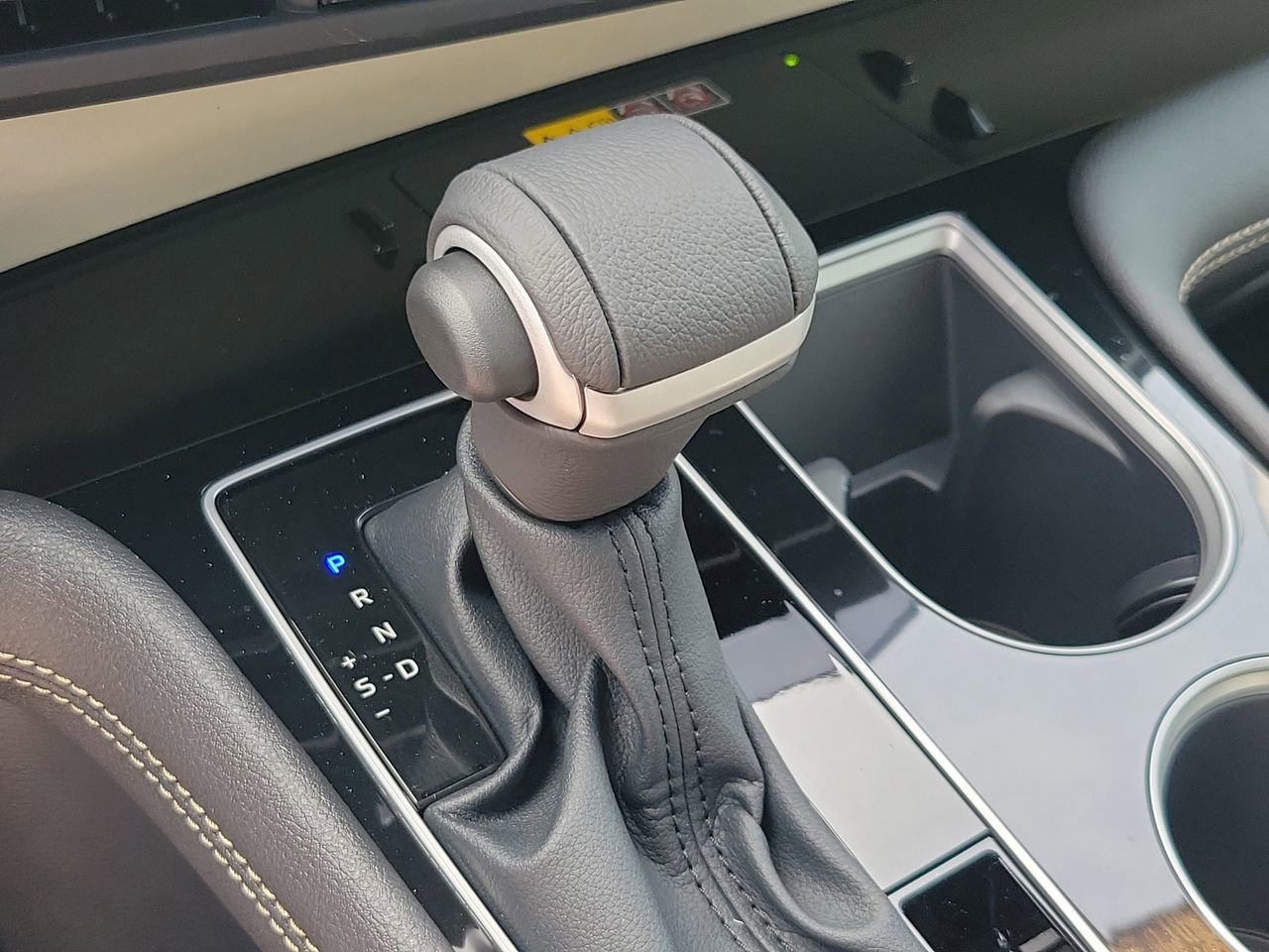 New 2026 Toyota Sienna Limited image 29