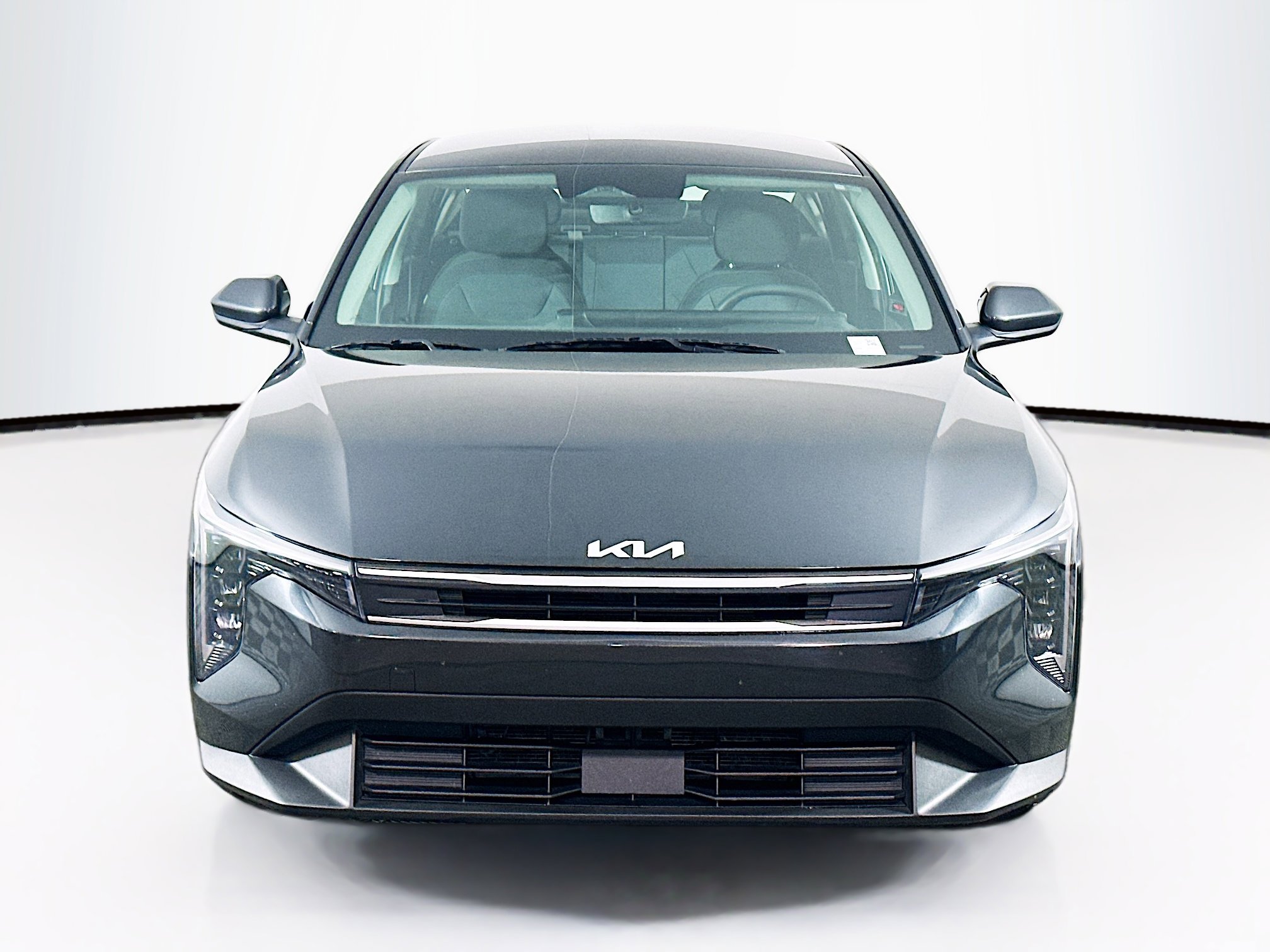 Used 2025 Kia K4 LXS image 2