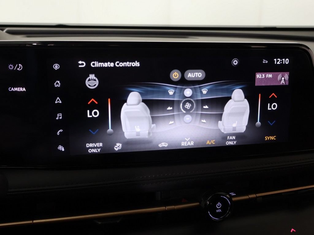 Used 2024 Nissan Ariya AWD image 53