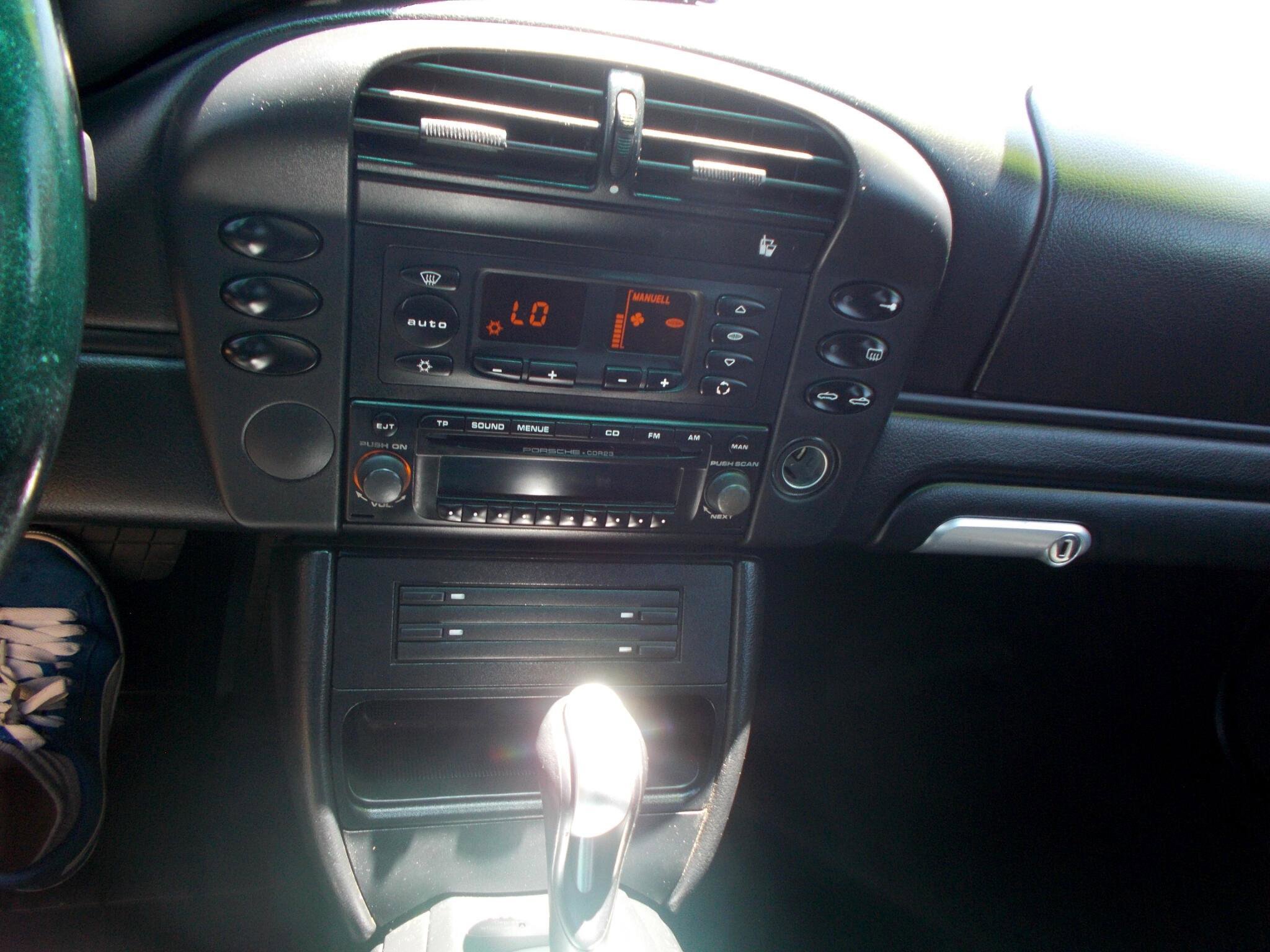 Used 2004 Porsche Boxster RWD image 30