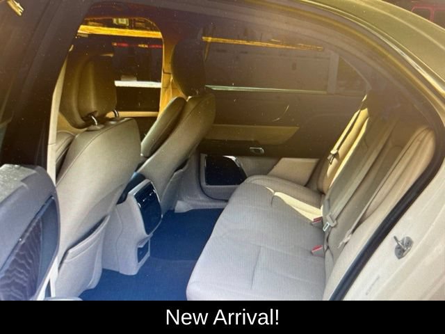 Used 2018 Lincoln Continental Select w/ Continental Climate Package AWD/4WD image 12