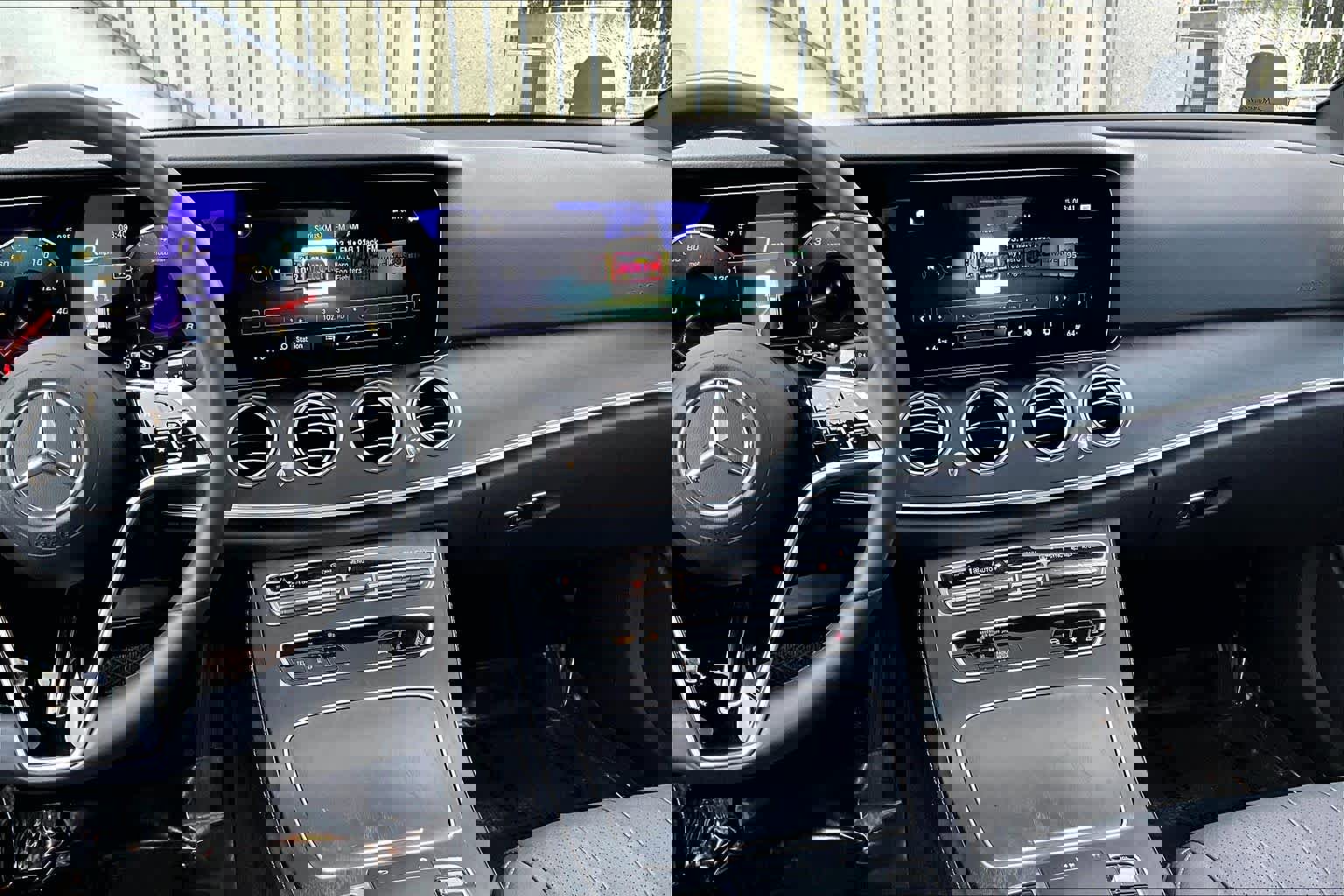 Used 2022 Mercedes-Benz E 350 Sedan image 6