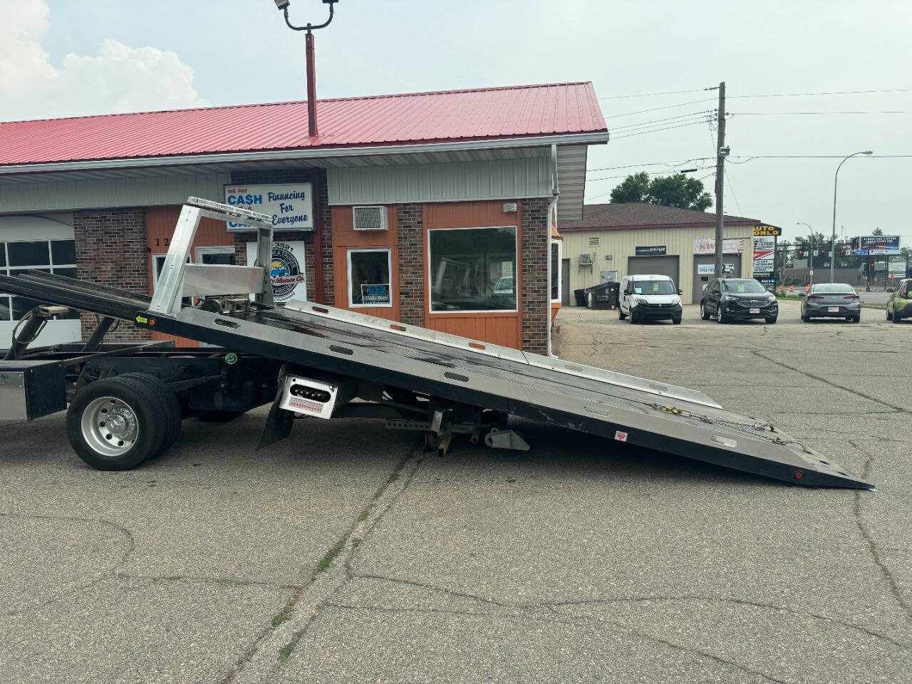Used 2023 RAM 5500 Tradesman image 22