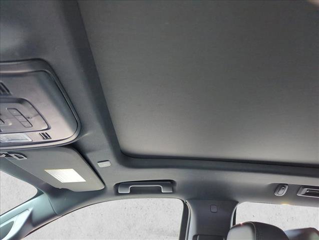 Used 2021 Chevrolet Tahoe High Country w/ Premium Package image 11