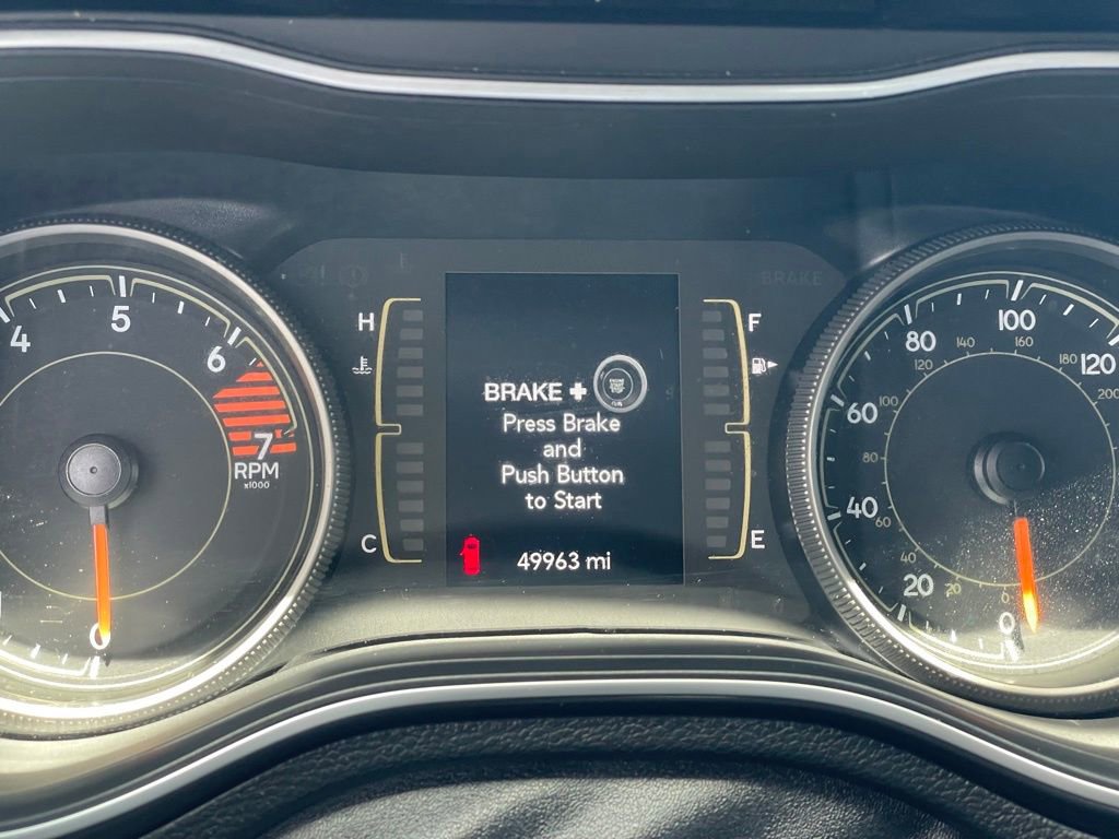 Used 2021 Jeep Cherokee Latitude Plus image 13