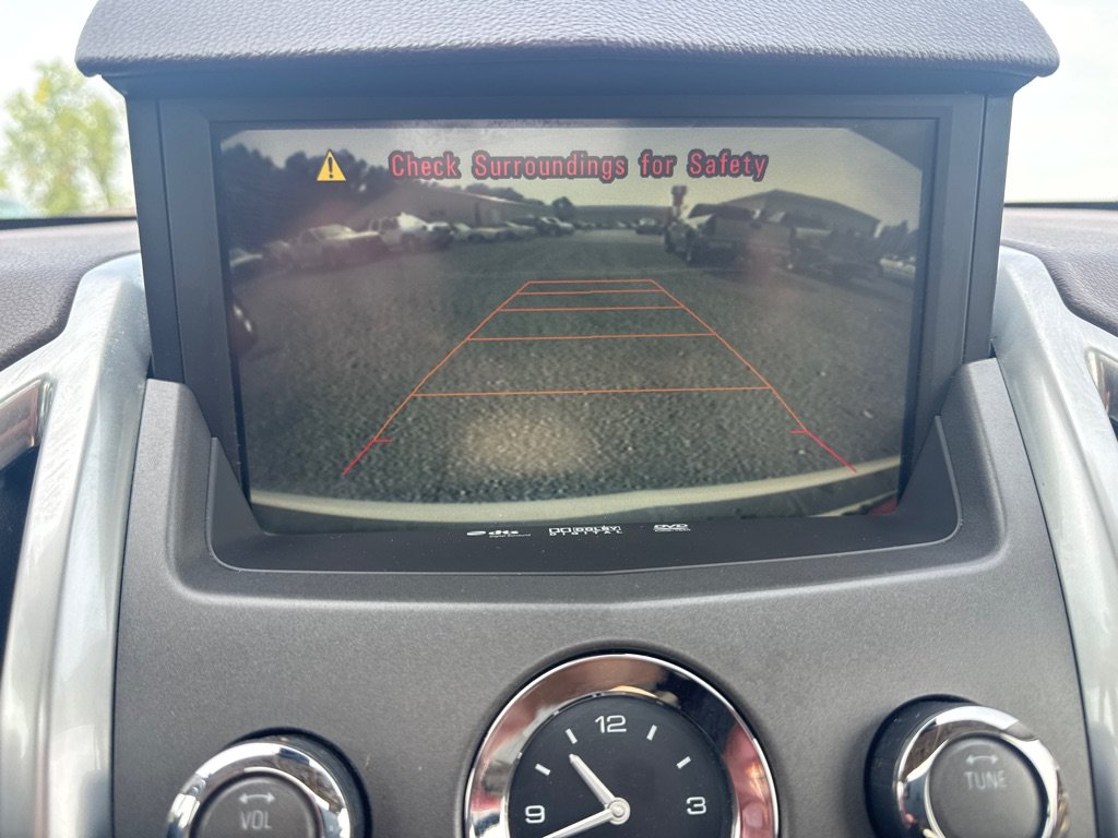 Used 2010 Cadillac SRX Luxury FWD image 18