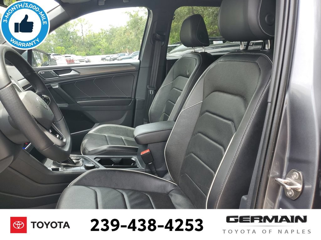 Used 2022 Volkswagen Tiguan SEL R-Line AWD/4WD image 18