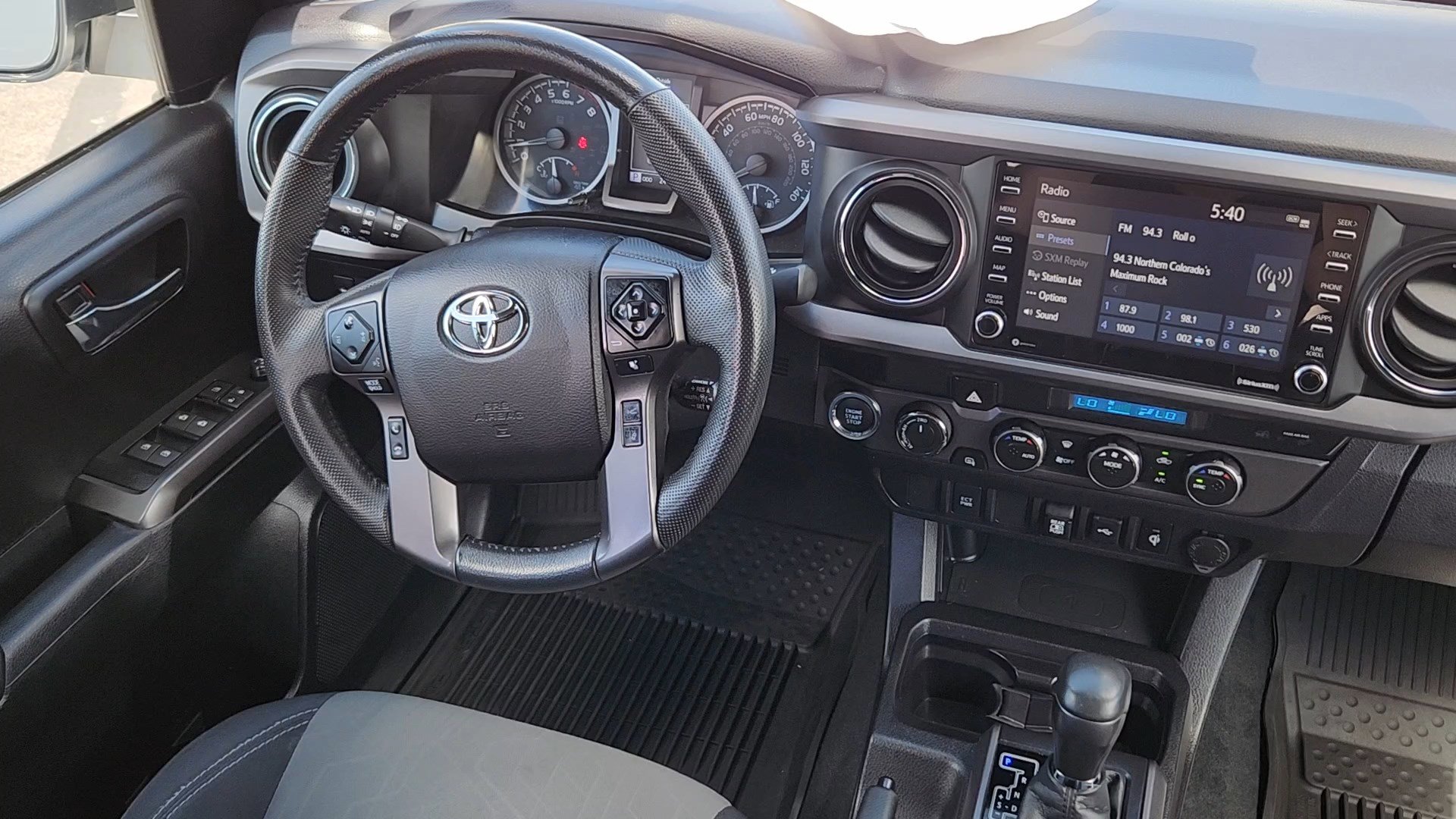 Used 2021 Toyota Tacoma TRD Off-Road AWD/4WD image 5